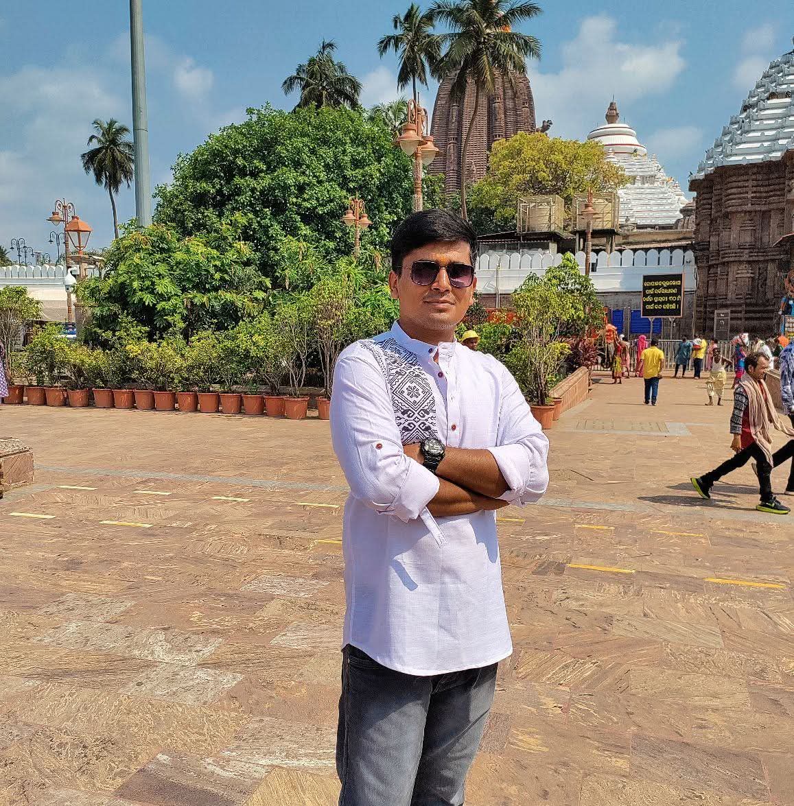Abhi Sadhukhan  